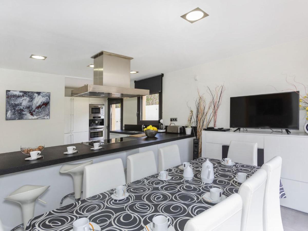 Holiday Home Volca By Interhome Olot Eksteriør bilde